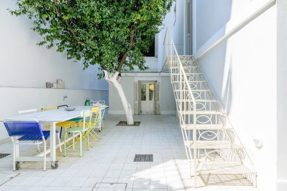 A "Little Gem" right in the center of Athens!