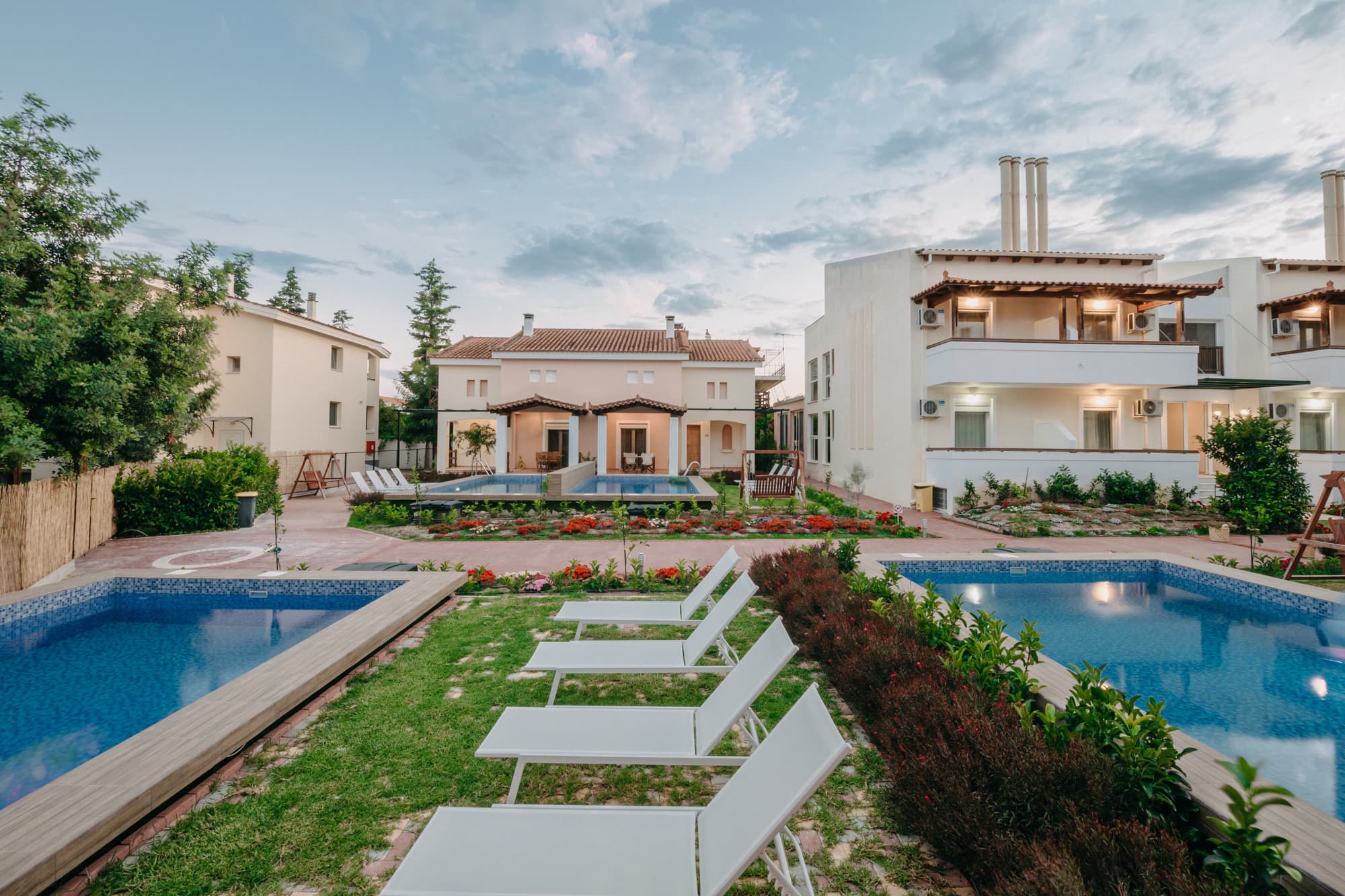 for sale Commercial — Corinthia, photo 1