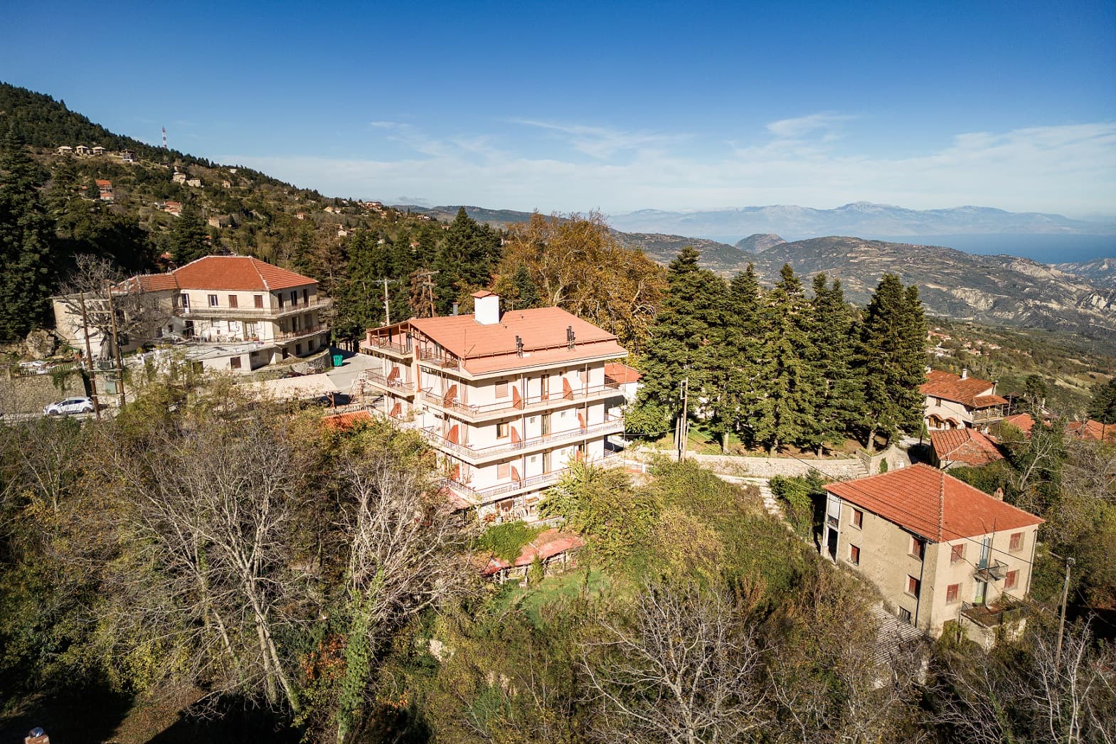 for sale Commercial — Corinthia, photo 1